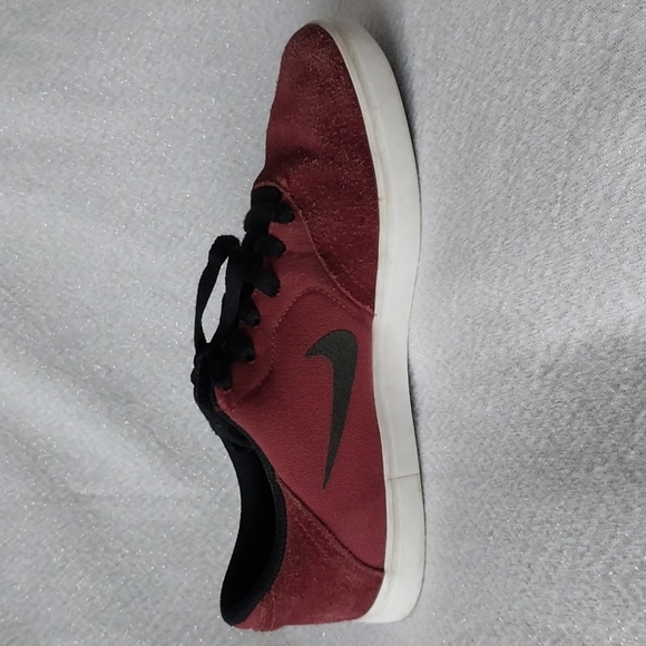 Nike SB Check Big Kids 7Y Burgundy - Picture 6 of 6